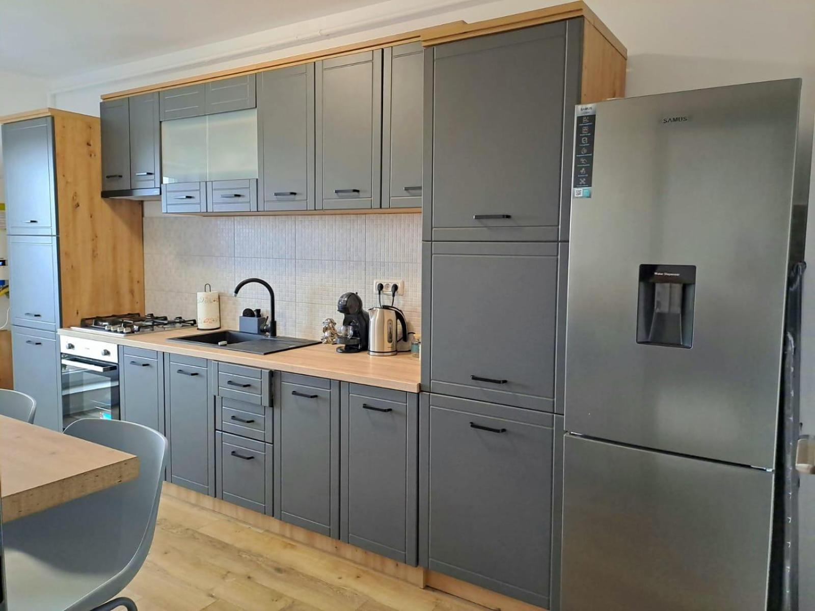 Mountain Breeze Luxury Apartment Ac & Parcare Privata Braşov Exterior foto